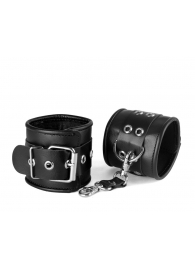 Черные кожаные наручники с ремешком с двумя карабинами на концах - Sitabella - купить с доставкой в Ростове-на-Дону