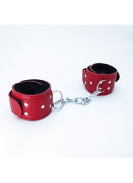Красные кожаные наручники с меховым подкладом - БДСМ Арсенал - купить с доставкой в Ростове-на-Дону