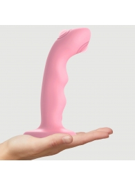 Розовая насадка-стимулятор Strap-On-Me Tapping Dildo Wave - Strap-on-me - купить с доставкой в Ростове-на-Дону