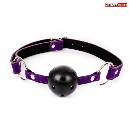 Черно-фиолетовый пластиковый кляп-шарик с отверстиями Ball Gag - Bior toys - купить с доставкой в Ростове-на-Дону