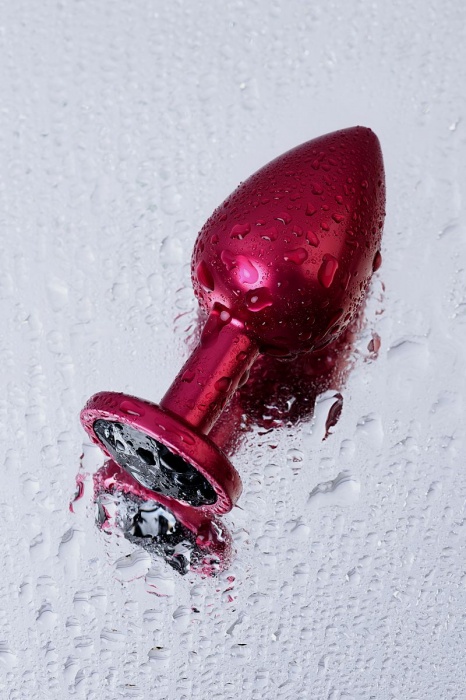 Красный анальный плаг с кристаллом черного цвета - 8,2 см. - ToyFa - купить с доставкой в Ростове-на-Дону