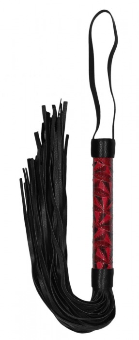 Красно-черная многохвостовая гладкая плеть Luxury Whip - 38,5 см. - Shots Media BV - купить с доставкой в Ростове-на-Дону