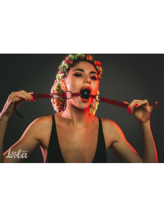 Черно-красный кляп-шарик Love Bite - Lola Games - купить с доставкой в Ростове-на-Дону