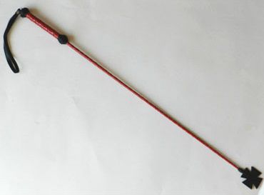 Короткий плетеный стек с наконечником-крестом и красной рукоятью - 70 см. - Подиум - купить с доставкой в Ростове-на-Дону