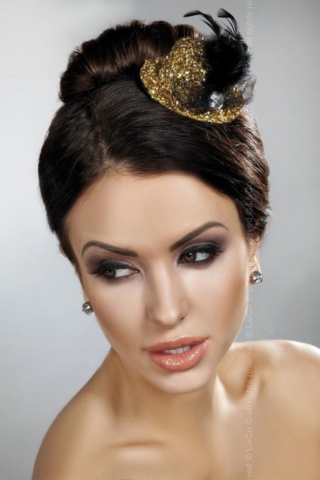 Золотистая блестящая мини-шляпка - Livia Corsetti купить с доставкой