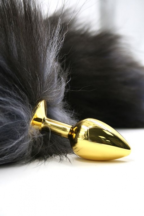 Золотистая алюминиевая анальная пробка с чёрно-белым хвостом из натурального меха - Kanikule